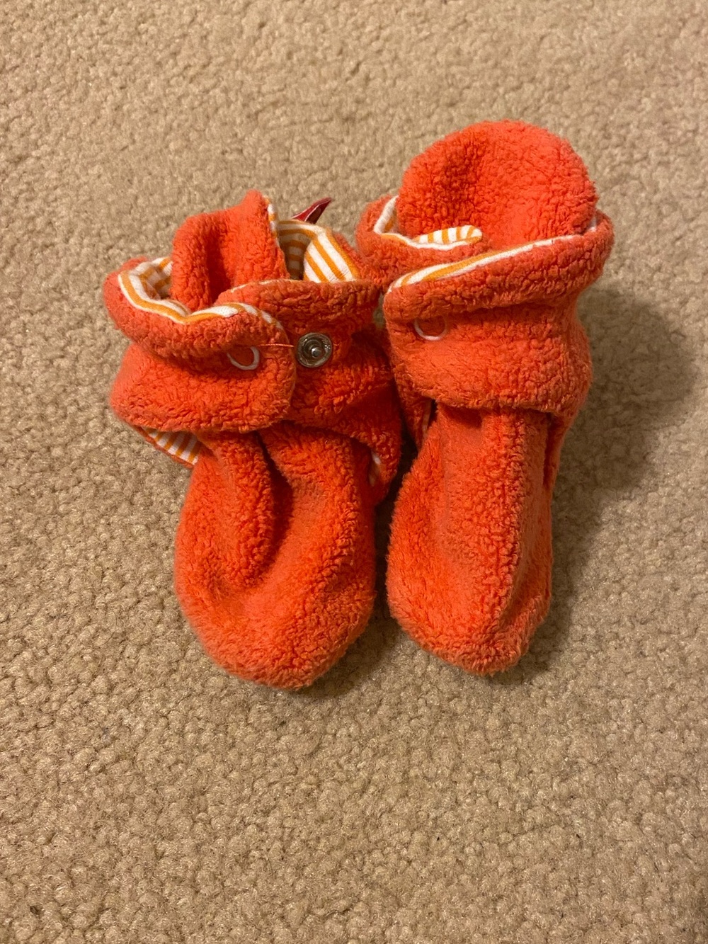 Zutano Original Fleece Booties 6M Mandarin Orange Stay-On Baby Socks